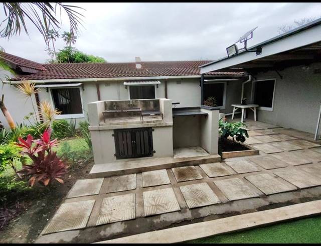 5 BEDROOM HOUSE FOR SALE IN NEW DAWN PARK